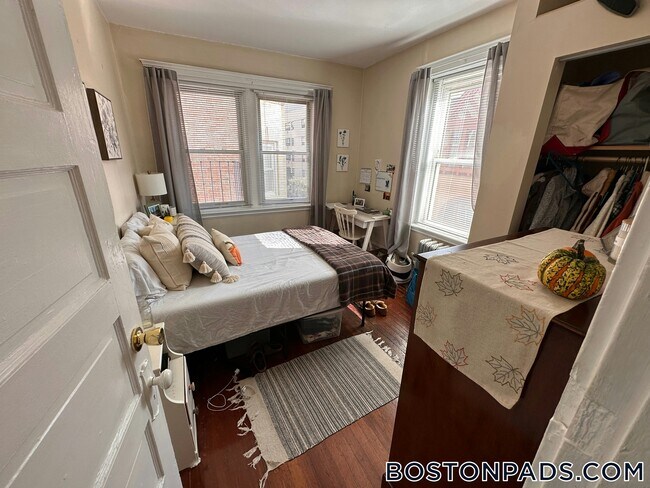 38 Hemenway St unit 24H, Boston, MA 02115 - photo 6
