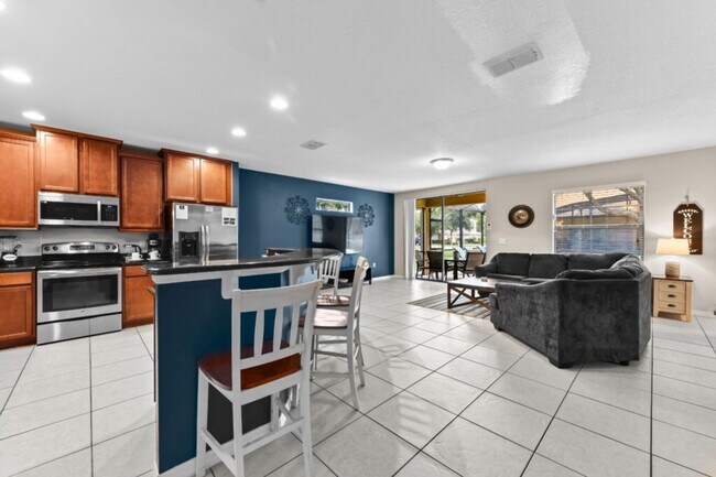 1174 Cypress Pointe Blvd unit ID1285812P, Davenport, FL 33896 - photo 2