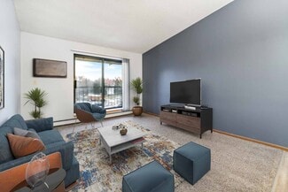 9900 Redwood St NW, Coon Rapids, MN 55433