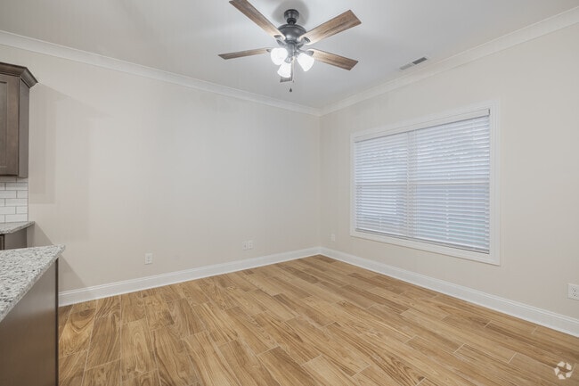 420 Wren Crest Ln, Florence, SC 29501 - photo 5