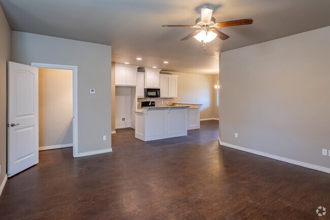 4BR, 2.5BA - 2050SF - Living, Dining Room