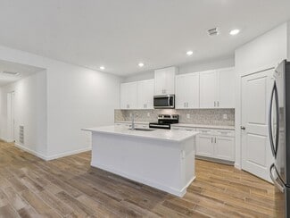 12690 Senbay Ct, Jacksonville, FL 32218