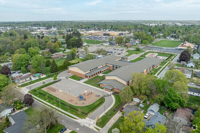 Handley Elementary School is located in La Porte, Indiana.
