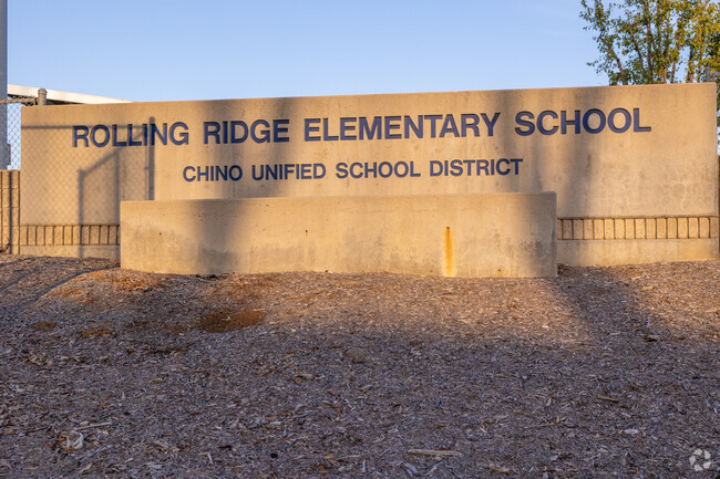 Experience a nurturing and enriching environment at Rolling Ridge Elementary School.