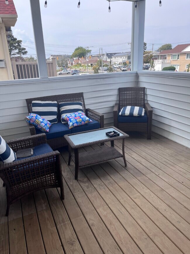 616 E Broadway Unit 4D, Long Beach, NY 11561