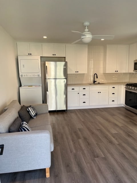 Brand new finishes and appliances
