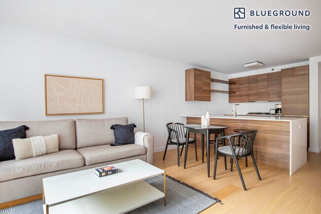 171 Suffolk St unit FL4-ID1314, New York, NY 10002 - photo 3