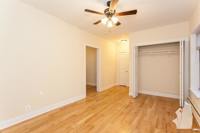 2840 N Orchard St unit 2842-13, Chicago, IL 60657 - photo 3
