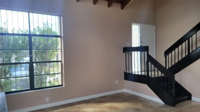914 NW 106th Ave Cir, Miami, FL 33172 - photo 2