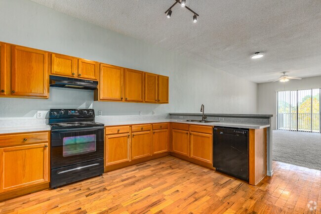 Magnolia Parke, Gainesville, FL 32606 - photo 6