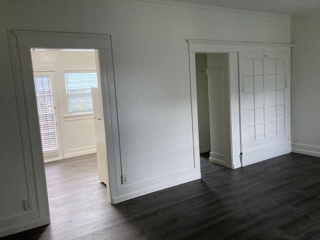 533 S Westmoreland Ave unit 14, Los Angeles, CA 90020 - photo 4