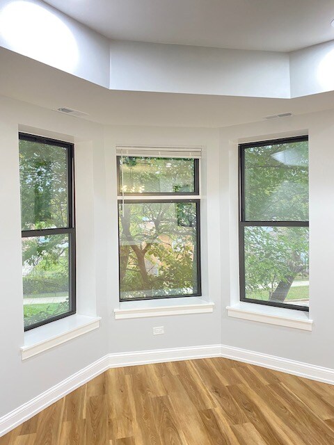 1305 E 69th St unit 2, Chicago, IL 60637 - photo 5