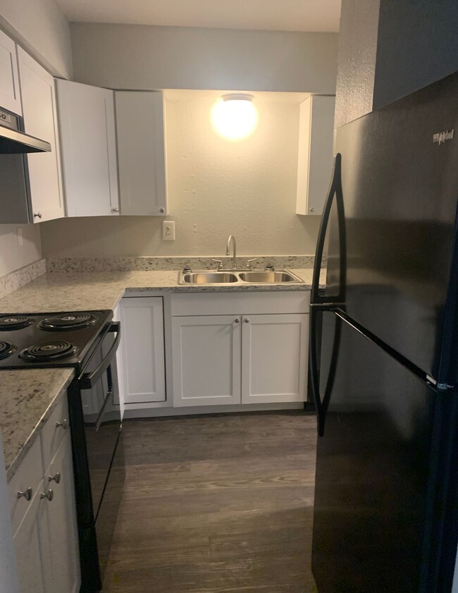 303 Eden Dr, Longview, TX 75605