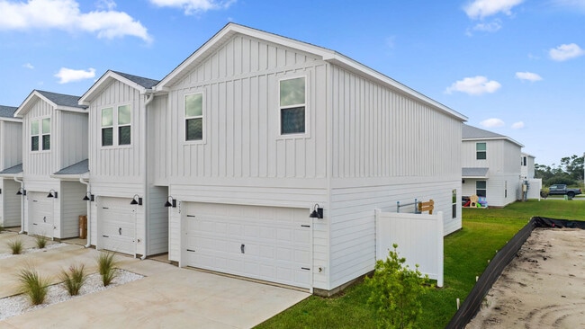 356 Chateau Ln, Port St. Joe, FL 32456 - photo 2