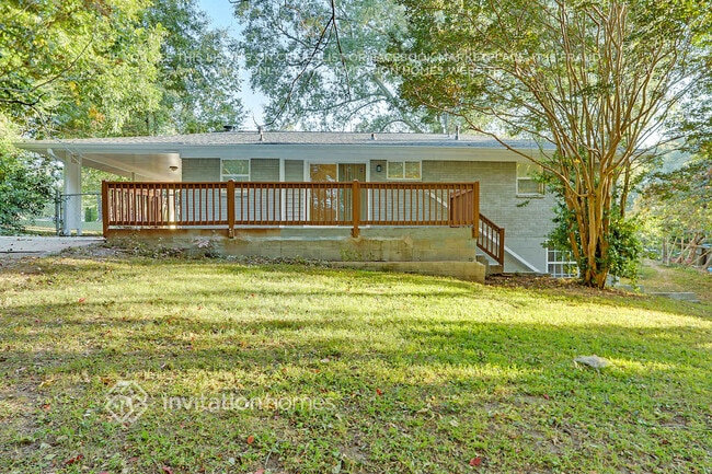 5881 Lanier Blvd NW, Norcross, GA 30071 - photo 5