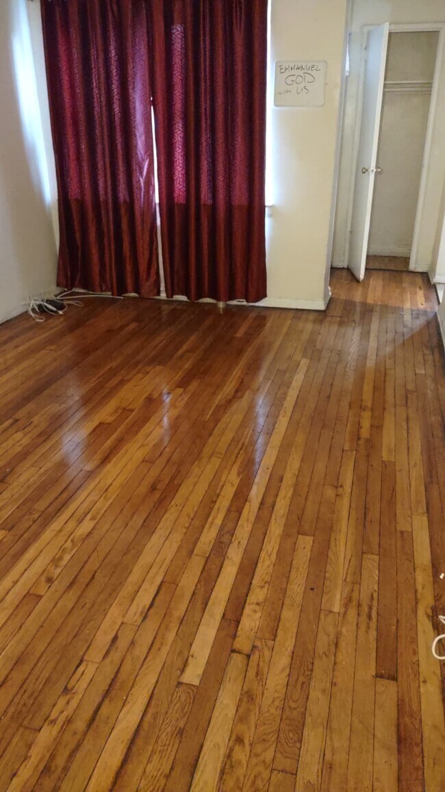 944 E 103rd St unit 1, Brooklyn, NY 11236 - photo 6