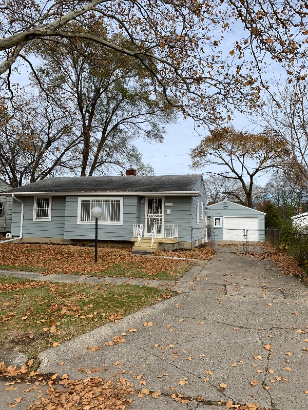 3641 Providence St, Flint, MI 48503