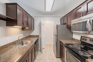 2800 Overlook Dr, Rochester Hills, MI 48307