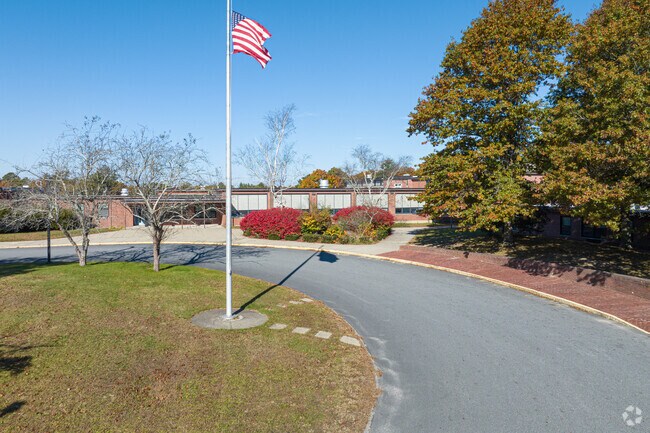 Freetown Elementary School is where your children can attend in Assonet Bay.