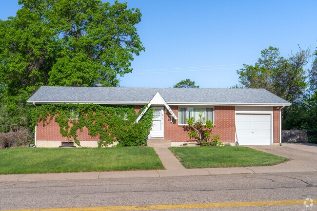 A ranch-style home in Rolling Hills, Greeley, offers single-story living with spacious interiors, modern updates, and a welcoming atmosphere.