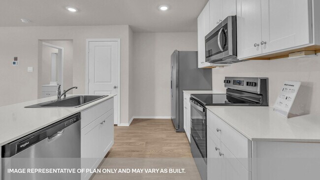 311 Wild Goose Dr, Luling, TX 78648 - photo 4