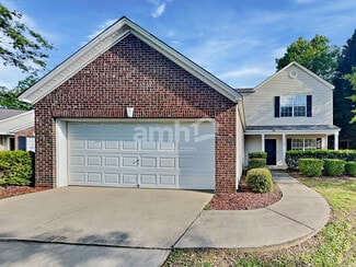 6 Mystique Falls Ct, Simpsonville, SC 29681