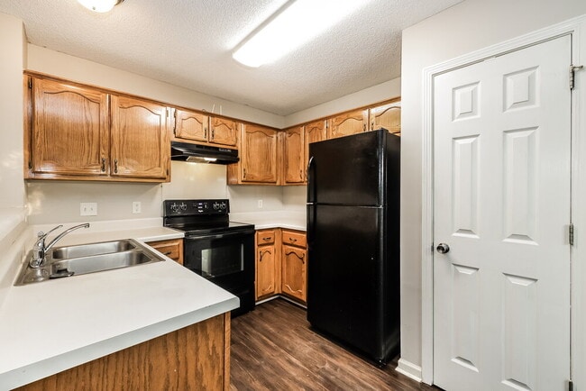 2737 Breezy Ridge Trail, Cordova, TN 38016 - photo 6