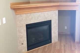 1920 Rockford Rd SW Unit 10, Cedar Rapids, IA 52404