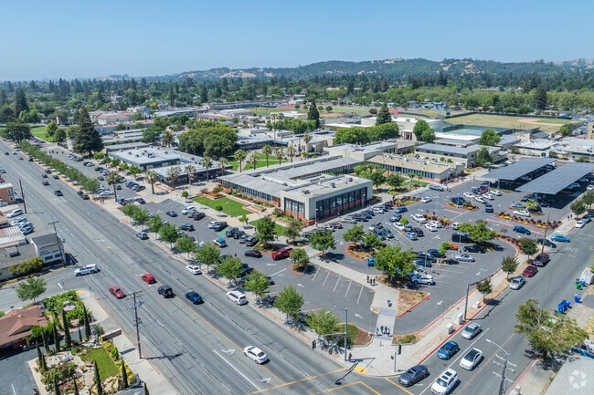Napa High School's school colors are blue and gold.