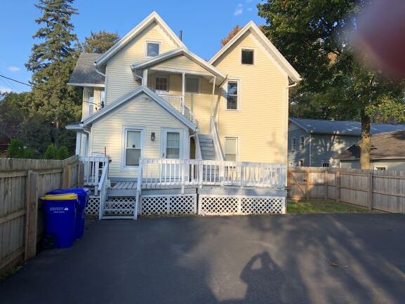 Back of House Entrance Up
