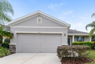 567 19th St NW, Ruskin, FL 33570