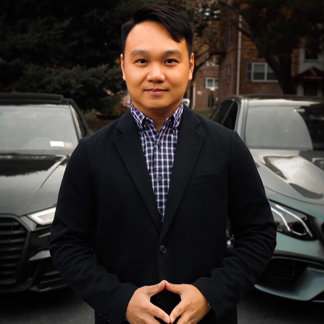 Agent Photo