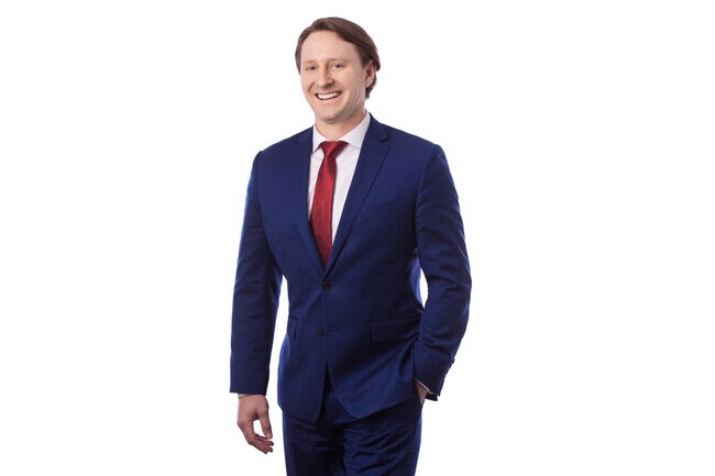 Agent Photo