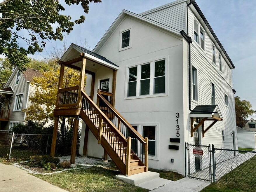 3135 S 53rd Ave unit 2, Cicero, IL 60804 - photo 1