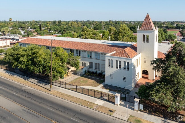 The campus of Roosevelt High School in Fresno.