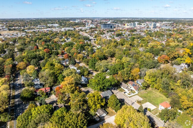 Oak Grove residents love their quiet neighborhood full of mature trees and quiet streets.