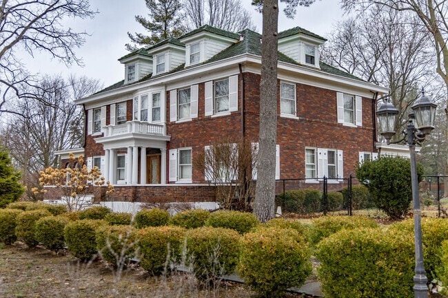 Impressive historic architecture is evident throughout College Hill