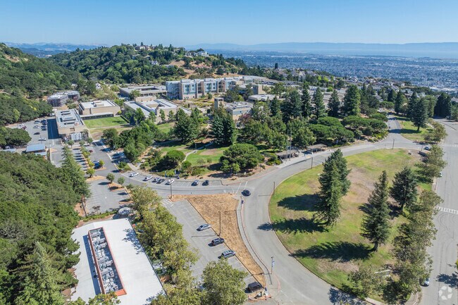 Caballo Hills' Merritt College campus is large with multiple buildings.