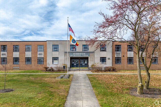 The residents of Clinton Estates have an easy access to Feddersen Community Center.