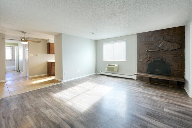 Abrigo Apartments, Aurora, CO 80011 - photo 6