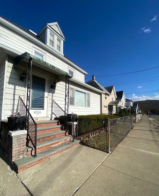 26 Rutherford St Unit 2A, Binghamton, NY 13901