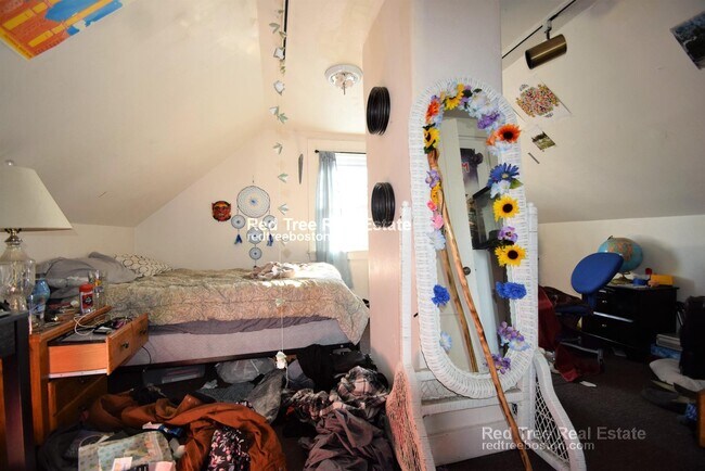 27 Pratt St unit 2, Allston, MA 02134 - photo 6