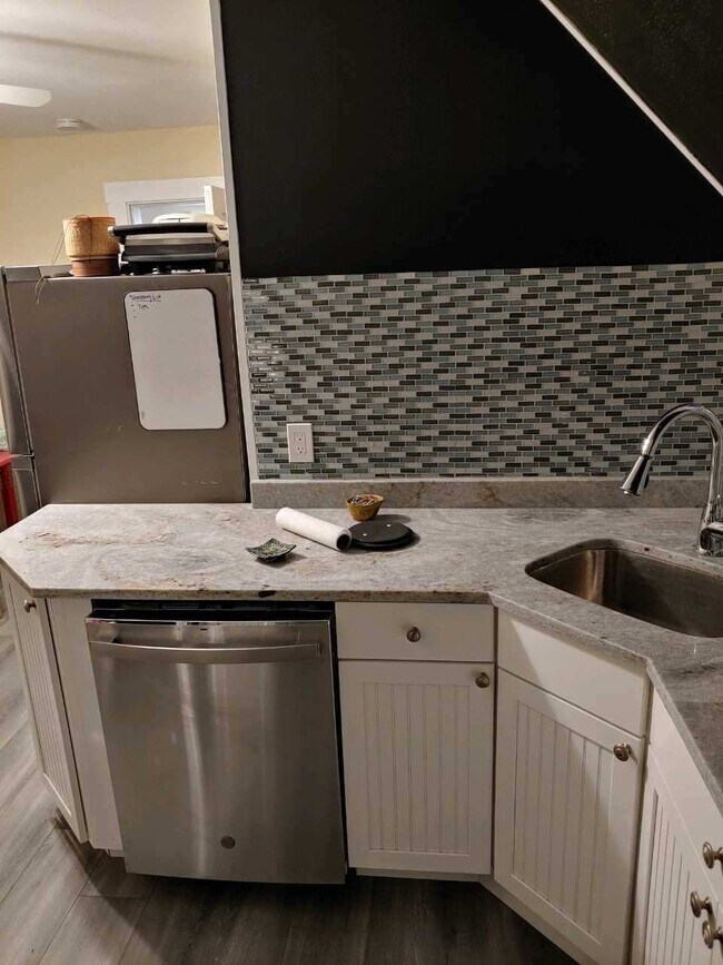 12 Hancock St unit 1, Somerville, MA 02144 - photo 3