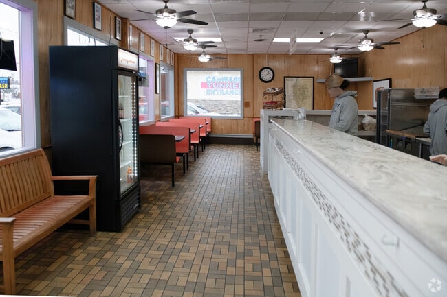 Riccotti's Sandwich Shop in Bristol serves delightful fare.