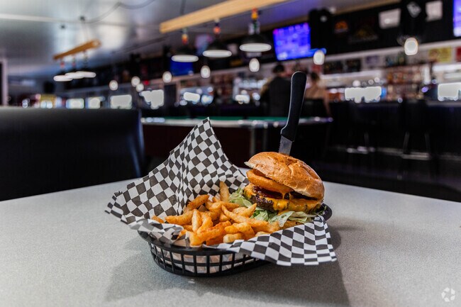 Richmond Park Bar and Grill serves delicious western style burgers in
Kelseyville Riviera.