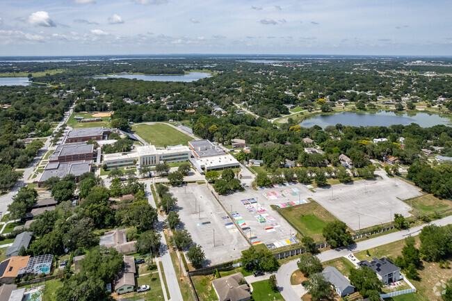 Aerial view of Eustis High School's campusin Lake County.