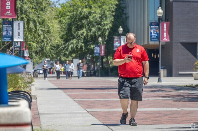 Chico has an environment where people feel save with their surroundings.