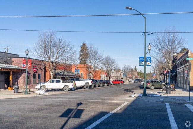 Main Street in Rathdrum has plenty of restaurant options.