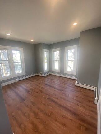 518 Westford St Unit 518 Westford St., Lowell, MA 01851