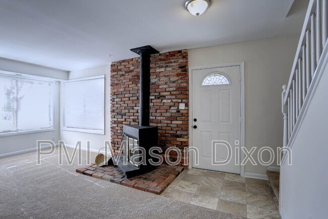 9496 Timesweep Ln, Columbia, MD 21045 - photo 2